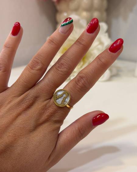 Anillo Virgen del Rocío Nácar