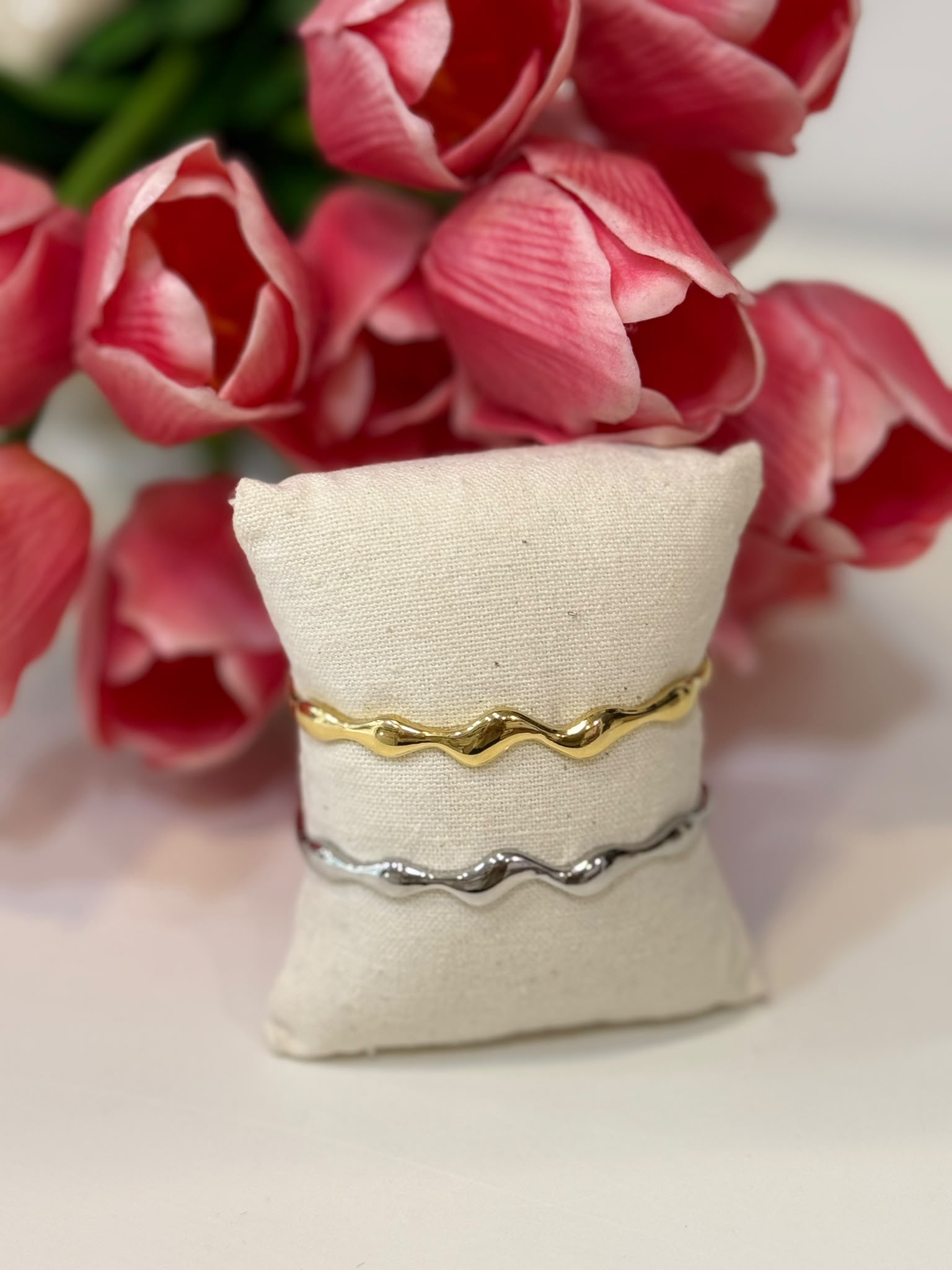 Pulsera Rígida Zigzag
